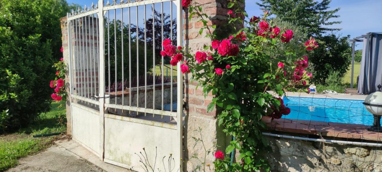 Un Air De Vacances Layrac Εξωτερικό φωτογραφία